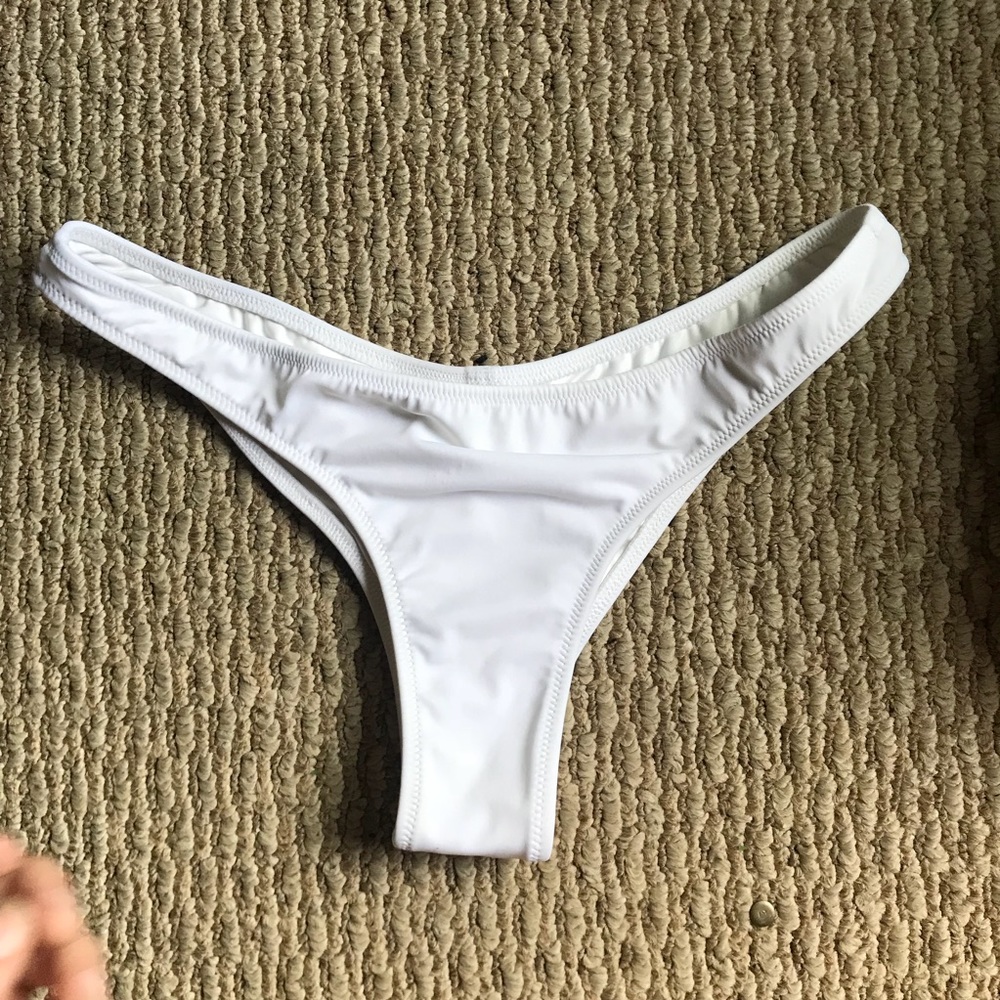 Victoria’s Secret Swimming Bottoms